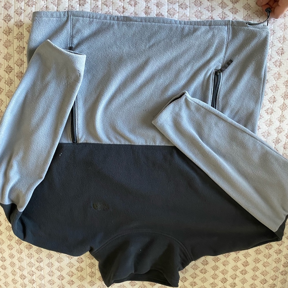 North face sweatshirt